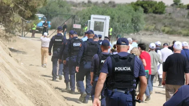 Protesta e dhunshme n&euml; Zv&euml;rnec, reagon Ministria p&euml;r Evrop&euml;n