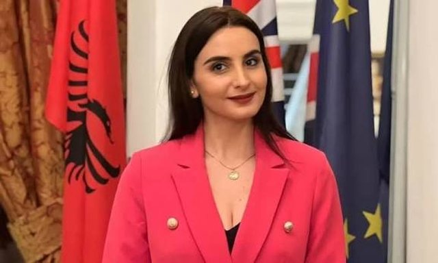 Vuaj nga turpi dhe ankthi, si mund ta kap&euml;rcej? Ja k&euml;shillat e