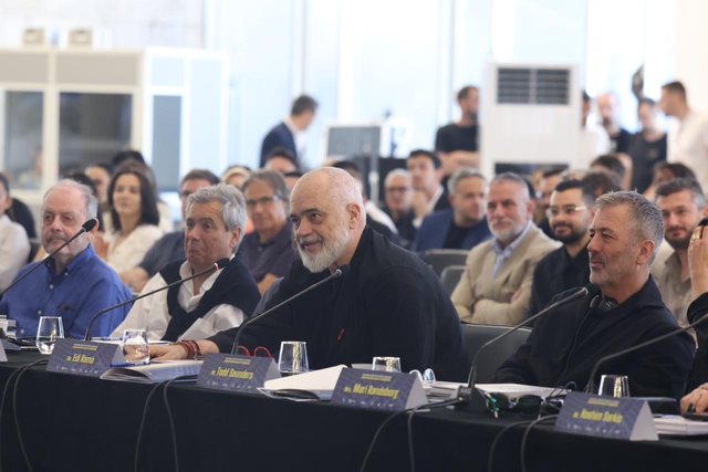 5 studio prezantojnë projektet, Rama: Koha për transformimin e