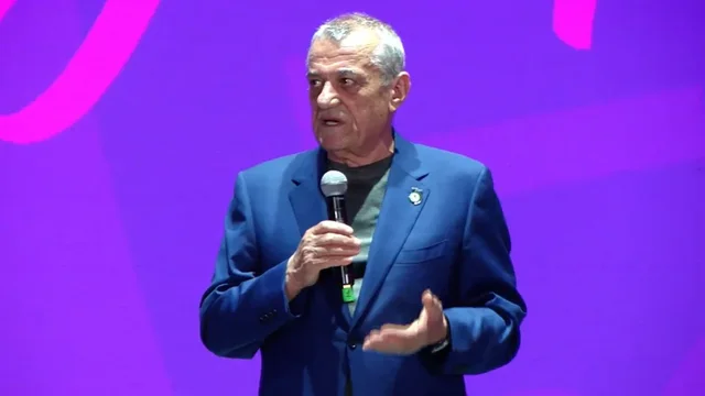 Gramoz Ru&ccedil;i: Nj&euml; amanet p&euml;r drejtuesit e rinj t&euml;