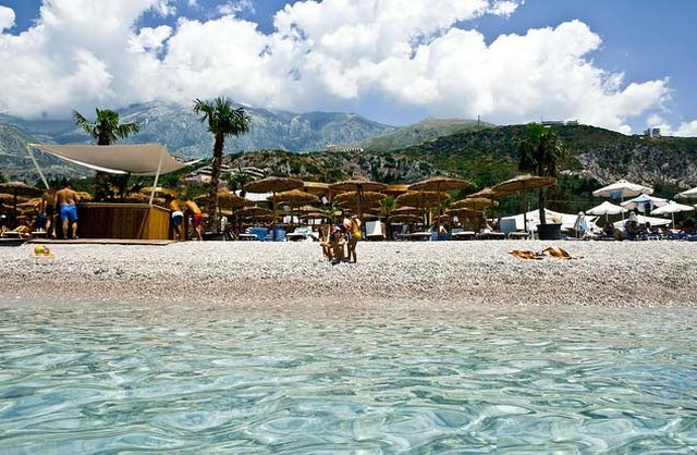 Reality-show m&euml; i famsh&euml;m britanik do t&euml; xhirohet n&euml;