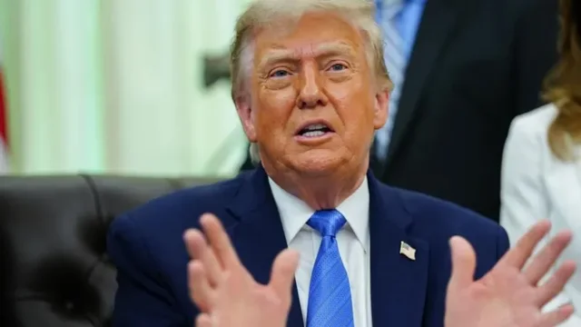 Trump paralajm&euml;ron Iranin: Do t'ju godasim m&euml; fort sot