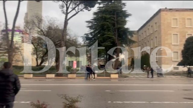 Foto/ Kështu duket bulevardi “Dëshmorët e Kombit”