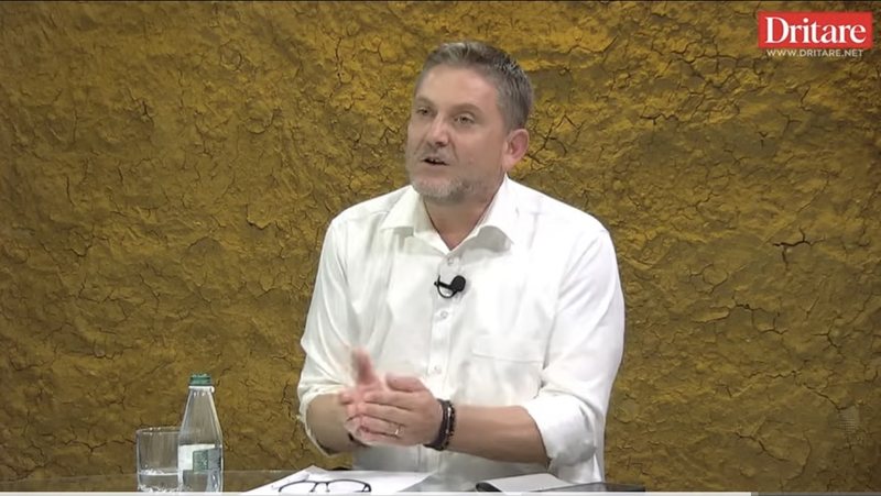 A ishte Konferenca e Mukjes produkt serb? Flet historiani Marenglen Kasmi!