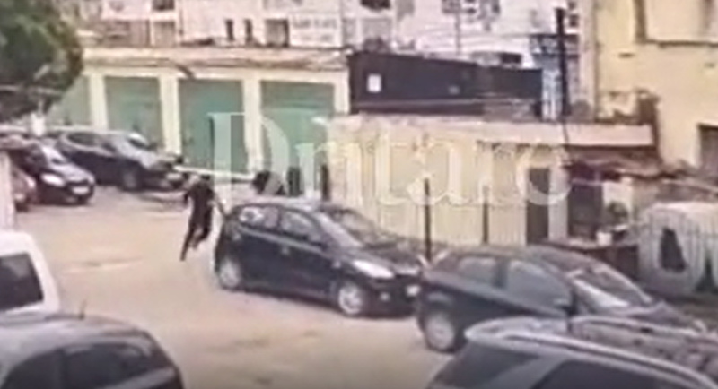 VIDEO/ Ky &euml;sht&euml; momenti kur Altin Ndoci arratiset me vrap nga Spitali