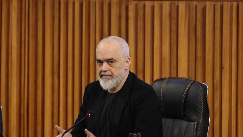 Rama mbledh sot kryebashkiak&euml;t n&euml; Golem!