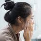 7 Bedtime Mistakes That Are Destroying Your Skin!