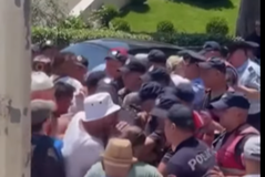 Pse protesta po k&euml;rkon p&euml;rplasjen?!