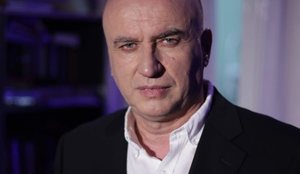 Tre paradokse tragjikomike q&euml; ka prodhuar protesta