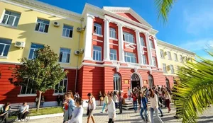 Ndryshojn&euml; kriteret e pranimit n&euml; universitete/ P&euml;r programet e