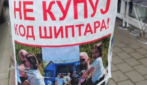 Kandiqi fton student&euml;t serb&euml; t&euml; dalin n&euml; mb&euml;shtetje