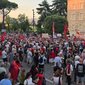 Protesta? N&euml; bulevard vet&euml;m skenografia, beteja reale b&euml;het