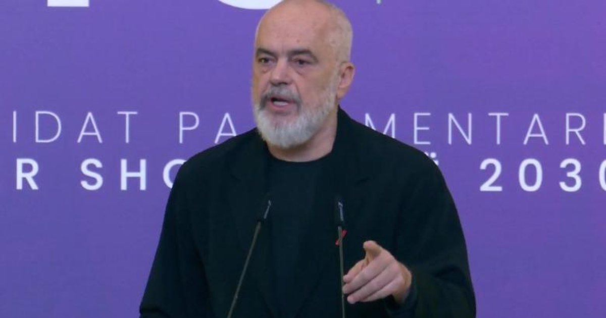Rama  Sheshi i protestës  studio për të ushqyer algoritmin 