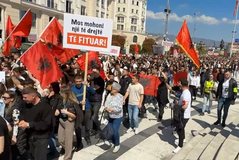 PE miraton amendamentin p&euml;r gjuh&euml;n shqipe n&euml; provimet