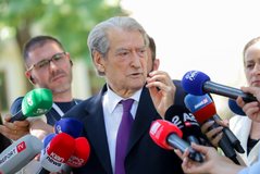 Berisha pranon lobimin p&euml;r heqjen e ndalimit t&euml; udh&euml;timit n&euml;