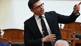 Vengu replik&euml; me Shehajn: Pasditeve patriotiz&euml;m online, dit&euml;n e