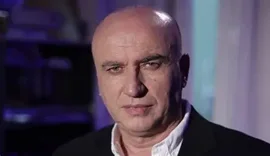 P&euml;r ata q&euml; th&euml;rrasin "Shqip&euml;ria &euml;sht&euml; e