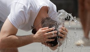 Kujdes vap&euml;n. Ja temperaturat p&euml;r sot!
