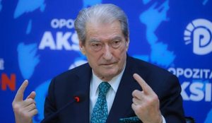 Non-grata e Berish&euml;s, DASH: Masa ndaj ish-kryeministrit &euml;sht&euml;