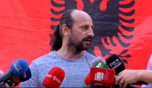 Rama p&euml;r Dritan Goxhajn: Dje 'komandant' me pages&euml;, po sot