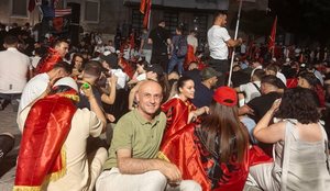 Protesta propozon krijimin e Kuvendit. I ftuar kush do Shqip&euml;rin&euml;