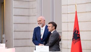 Rama vizit&euml; zyrtare n&euml; Paris. Ja programi!