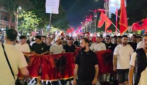 Sk&euml;nder Minxhozi: N&euml; pritje t&euml; partis&euml; s&euml; atyre q&euml;