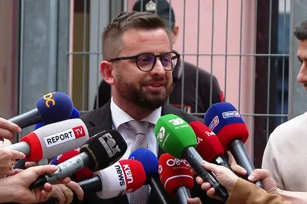 SPAK merr t&euml; pandehur krybashkiakun e Kolonj&euml;s Erion Isai dhe 11