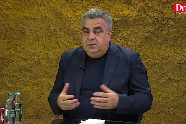 Blendi Gonxhja: Ju tregoj pse ndryshon protesta e 2026-&euml;s nga ajo e