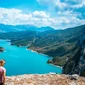 Shqip&euml;ria, destinacioni m&euml; i mir&euml; p&euml;r yoga n&euml; bot&euml;