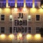 Pamje/ Protestuesit hyjn&euml; n&euml; Universitetin Politeknik