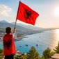 Mos e nisim Shqip&euml;rin&euml; prap&euml; nga zero!