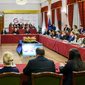 Rama mbledh drejtuesit politik&euml; t&euml; PS-s&euml; n&euml; qarqe