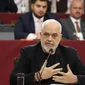 Ish-luft&euml;tari i U&Ccedil;K-s&euml; lexoi k&euml;rkesat e protestuesve,