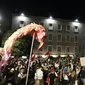 Protestuesit publikojn&euml; paket&euml;n e k&euml;rkesave p&euml;r