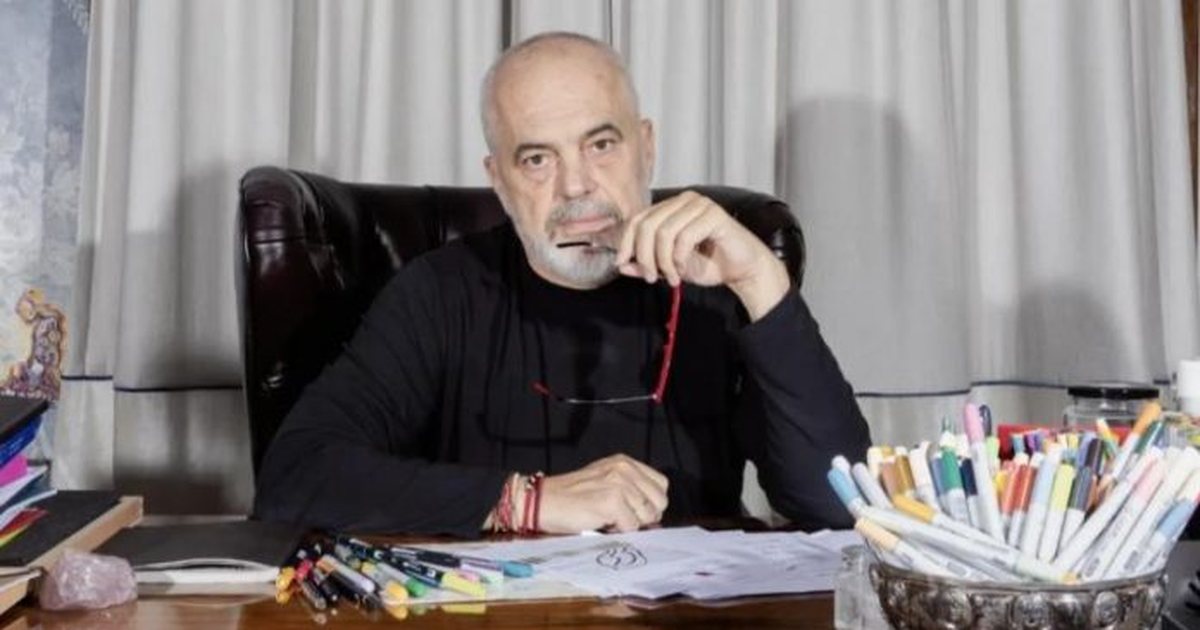 Rama u përgjigjet kundërshtarëve me vjershën e Dritëro Agollit 