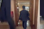 Mero Baze: Duke menduar &ccedil;far&euml; i duhej Agronit m...