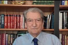 Berisha reagon p&euml;r protest&euml;n e 4 korrikut n&euml; Tiran&euml;: Do