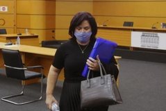 Avokat&euml;t e Veliajt k&euml;rkojn&euml; p&euml;rjashtimin e gjyqtares Flora