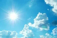 Do shkoni n&euml; plazh k&euml;t&euml; fundjav&euml;? Lexoni motin m&euml;