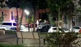 Vritet me arm&euml; zjarri 40-vje&ccedil;ari n&euml; La&ccedil;, hetohen pistat