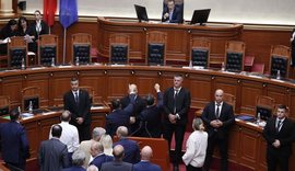 &Ccedil;far&euml; po ndodh n&euml; Kuvend? Opozita nuk lejon raportimin e