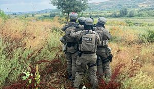 Foto/ Policia zbulon detajet e operacionit p&euml;r kapjen e Refit Buzit n&euml;