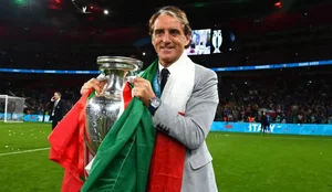 Zyrtare! Roberto Mancini rikthehet n&euml; stolin e Italis&euml;