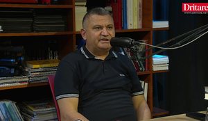 Kukullat q&euml; shkat&euml;rruan televizionin! Flet Mentor Kikia