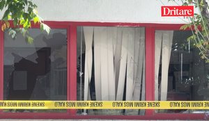Pamjet nga Komisariati Nr. 3 pas sulmit! Gur&euml; e xhama t&euml; thyer, dera e