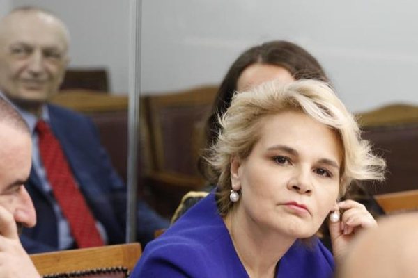 Gjyqi n&euml; GJKKO! Kryemadhi: Provat nga celulari im jan&euml; t&euml;