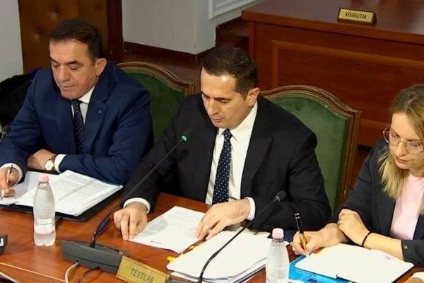 Kreu i SPAK pyetet p&euml;r Ballukun/Braho: Deputet&euml;t nuk duhet t&euml;