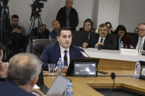 Braho: Puna e SPAK udh&euml;hiqet nga provat, as nga politika as nga