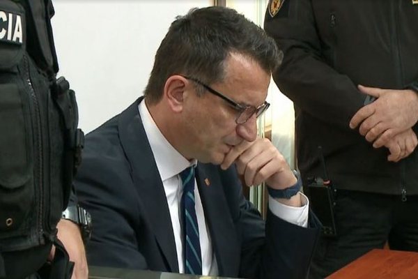 SPAK lejon takimin e avokat&euml;ve nd&euml;rkomb&euml;tar&euml; me Erion